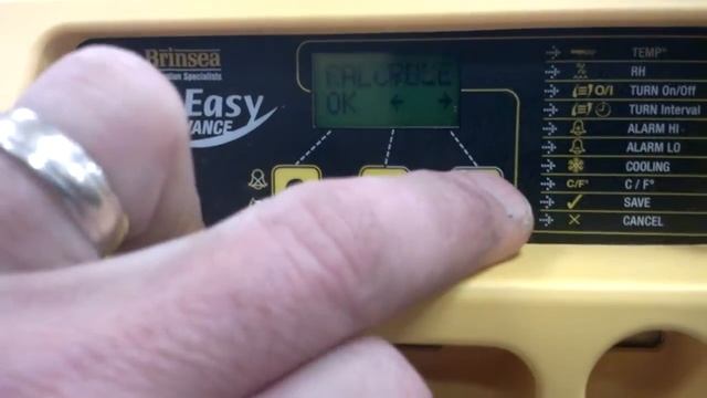 Recalibrating an OvaEasy incubator смотреть онлайн