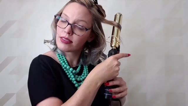 Big Waves on Medium Hair with Biolage R.A.W Frizz Control Spray Tutorial | Megan LaCore Hair Design смотреть онлайн