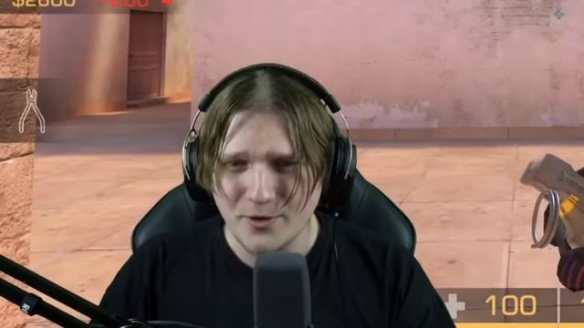 ПРИТВОРИЛСЯ ХОЛДИКОМ И ЗАТРОЛИЛ ВЕЛЮ ПРЯМ НА СТРИМЕ😱 смотреть онлайн