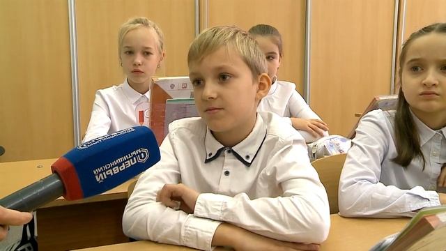 Школьникам напомнили о безопасности на воде смотреть онлайн