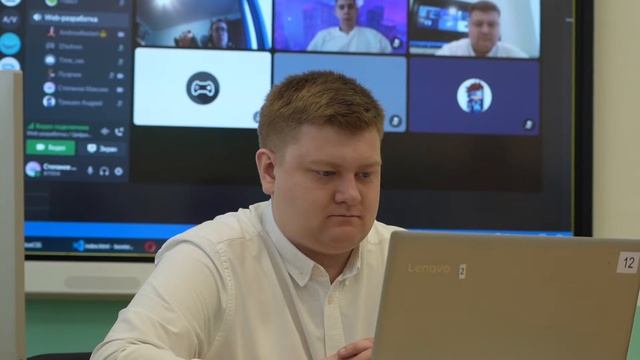 Дистанционный IT-лагерь Цифраград смотреть онлайн