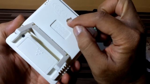 Hygrometer htc1 and htc2 for incubator temperature Urdu/Hindi - thermometer temperature meter смотреть онлайн