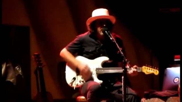 Eddie Vedder - O2 Apollo Manchester, Manchester, 07.28.2012