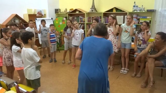 Заяц прыгал, прыгал и устал.... смотреть онлайн