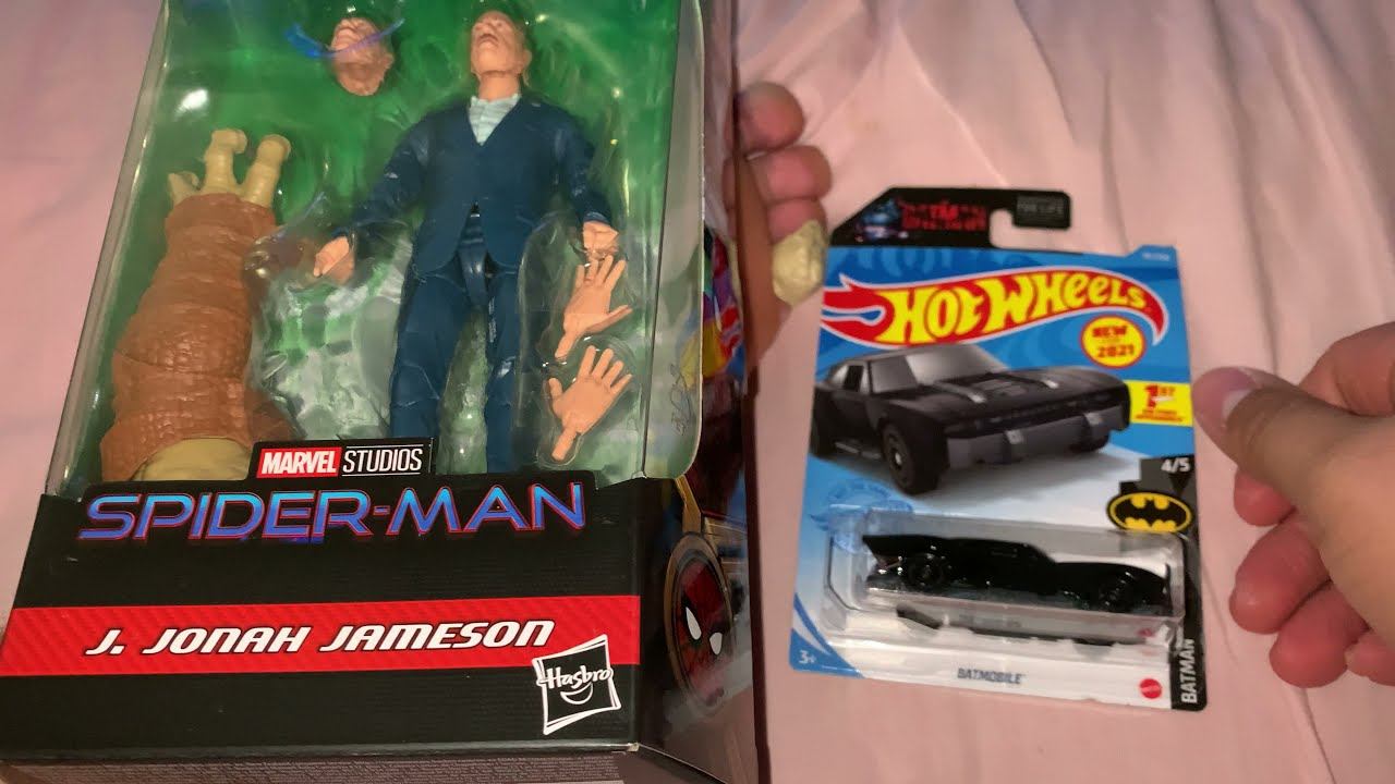 #214 Marvel Legends J. Jonah Jameson; The Batman Hot Wheels Batmobile смотреть онлайн