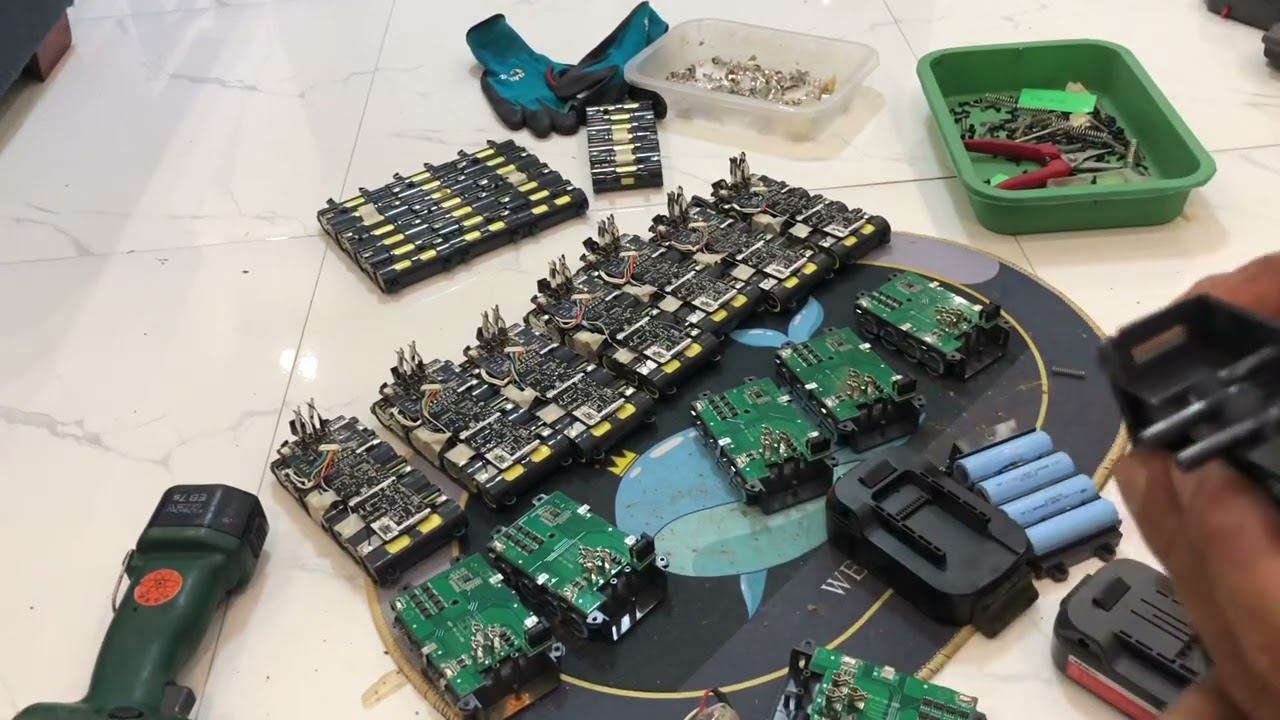 Cell pin LG HE4. DBP. NLG смотреть онлайн