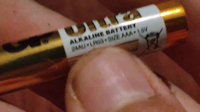 Обзор батарейки типа AAA GP Ultra AAA-12-2025-LR03-24AU-1.5V. смотреть онлайн