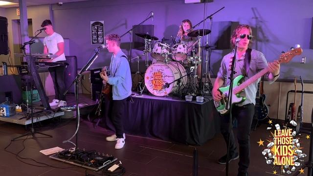 REPOST!!! SET 1 from Eddie’s Sports Bar! смотреть онлайн