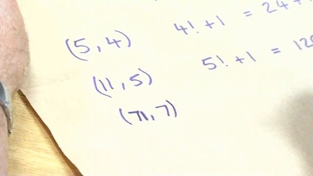 Brown Numbers - Numberphile смотреть онлайн