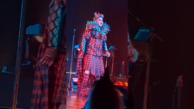 Adam Lambert Witch Hunt LV2 10.28.22 - Wicked Game смотреть онлайн