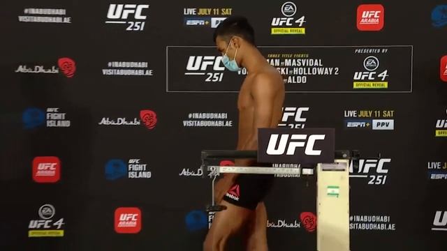 UFC 251 результаты взвешивания HD смотреть онлайн