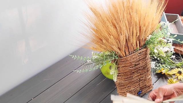 [120편:DIY Hanging Basket W/ Dried Wheat/ Silk flowers] смотреть онлайн