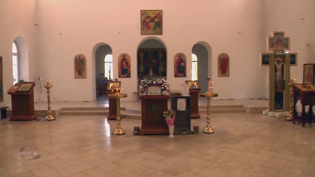 4 Свято-Троицкий храм ( большой зал храма) г Сызрань "без прикрас". смотреть онлайн