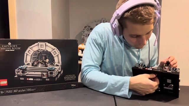 75352 Lego Emperors throne room смотреть онлайн