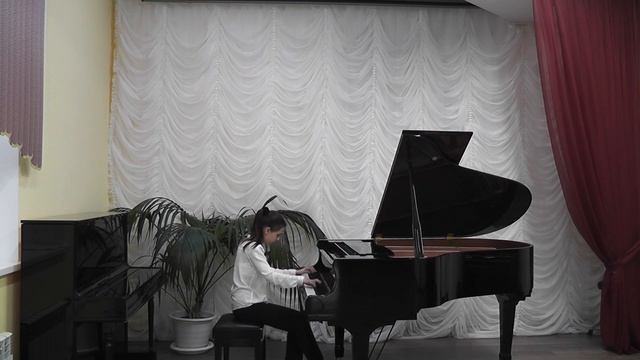 Л Бетховен Соната № 18 es dur Исполняет Степанова Ульяна смотреть онлайн