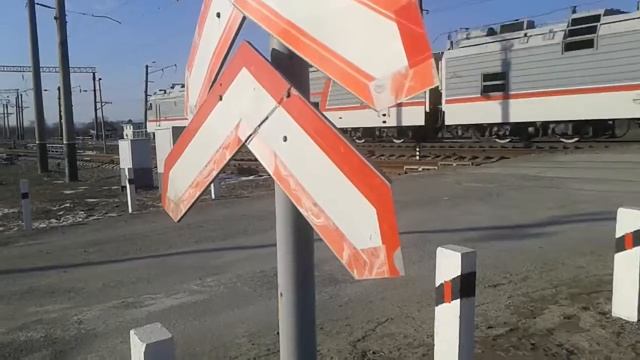 Сплотка Электровозов 3ЭС5К-061 и 3ЭС5К-347 смотреть онлайн