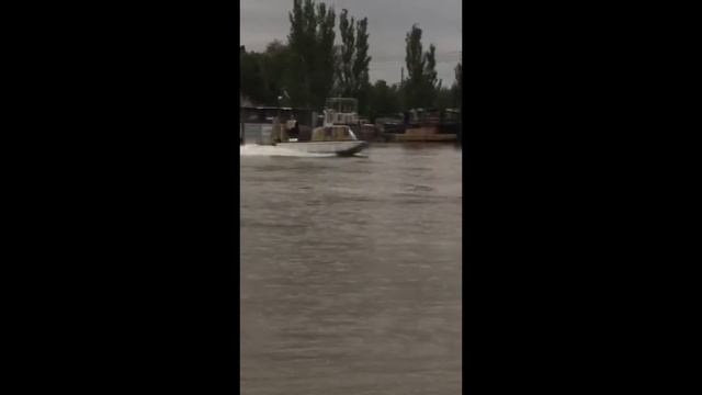 Астрахань, Аэробот смотреть онлайн