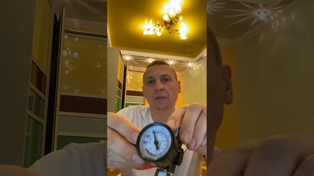 Редуктор давления воздуха 1/4 с манометром HD-2381 смотреть онлайн