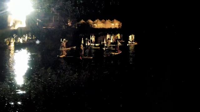 Фейерверк-шоу на фестивале "Дым над водой" смотреть онлайн