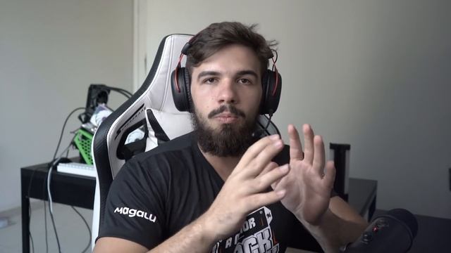 WINDOWS GAMER MODIFICADO OU ORIGINAL ? QUAL FICA MELHOR NOS JOGOS ? смотреть онлайн