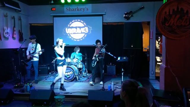 Begging’ - UnRavel / GE Sharkey's 8/9/23 Maneskin cover смотреть онлайн