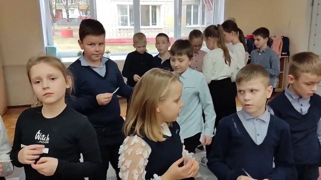 Приемы для уроков | Найди пару | #начальныеклассы #учимсяиграя #начальнаяшкола #литературноечтение смотреть онлайн