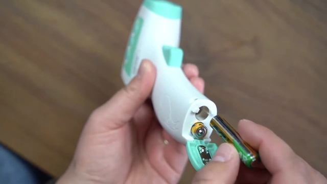 How to use non contact forehead and ear thermometer - iProven NCT-978 смотреть онлайн