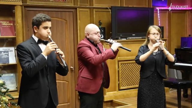 Отчетный концерт школы дудука. Хаярова Мария - Kez Im Srtic Chem Hani (Armenian duduk) смотреть онлайн