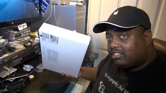 2012 Mac Book Air unboxing смотреть онлайн