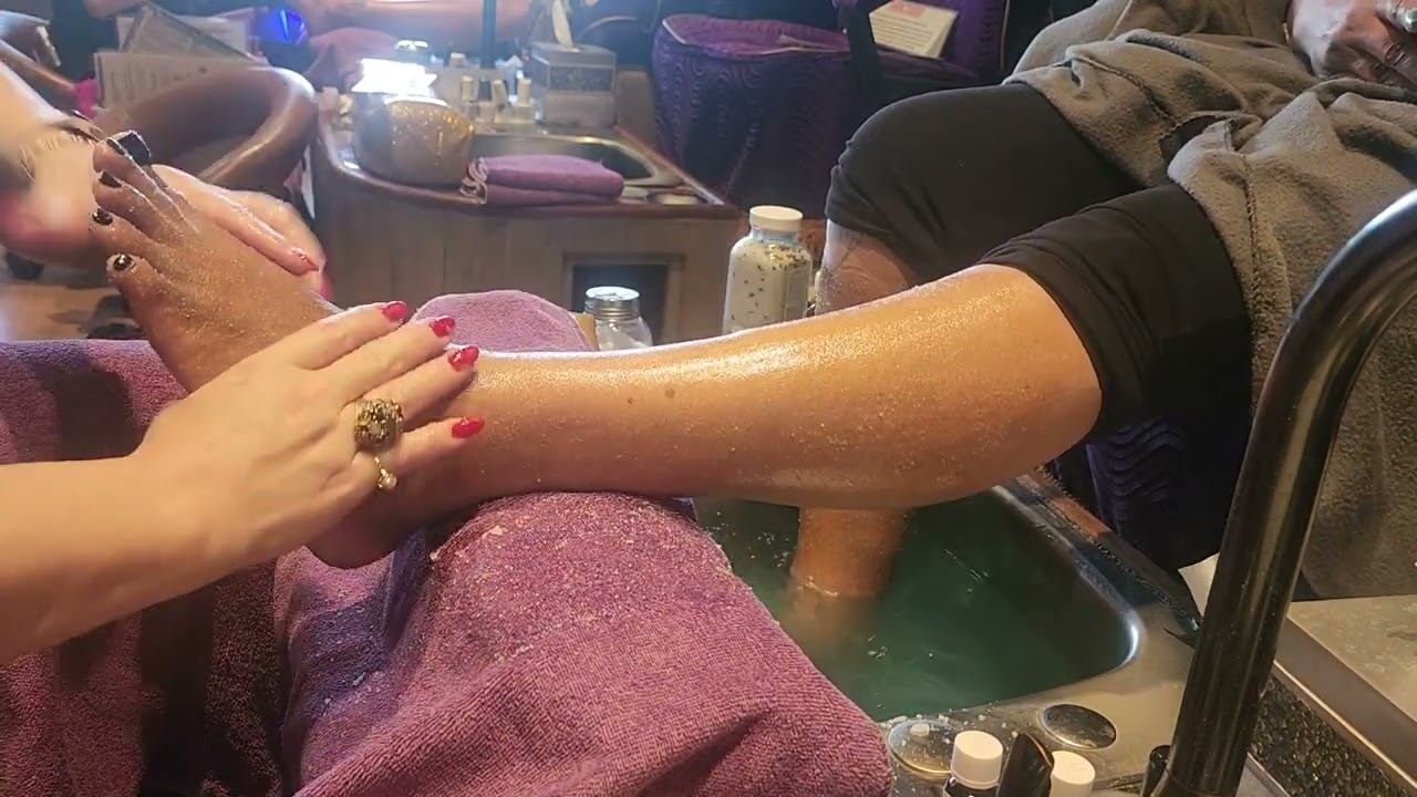 Harmony signature scrub and massage demonstration смотреть онлайн