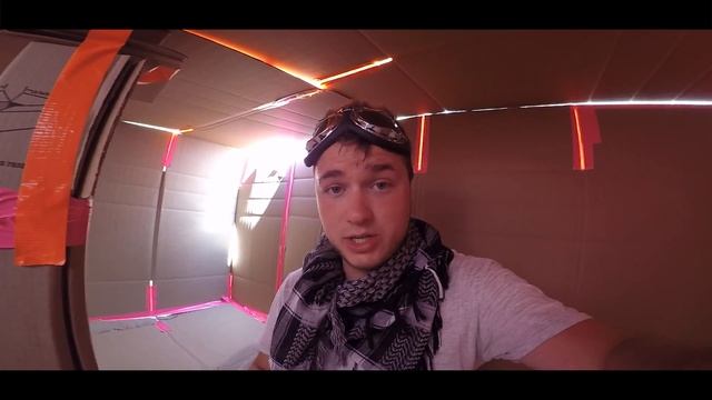 BOX FORT VS DESERT SANDSTORM!! 📦 смотреть онлайн