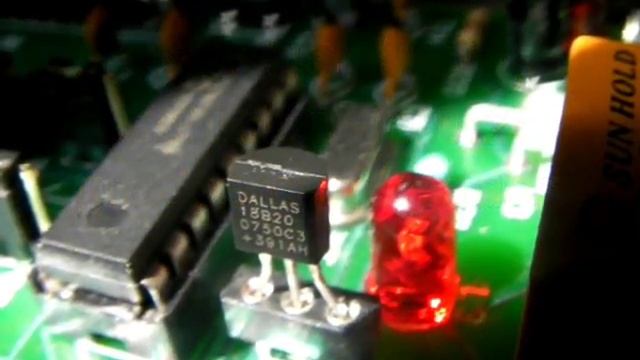 TERMOMETRO DIGITAL DS18B20 PROYECTO MICROCONTROLADOR PIC PUNTO FLOTANTE S.A. смотреть онлайн