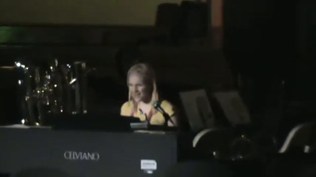 Kristin Lambert Performing The Show: Lenka смотреть онлайн