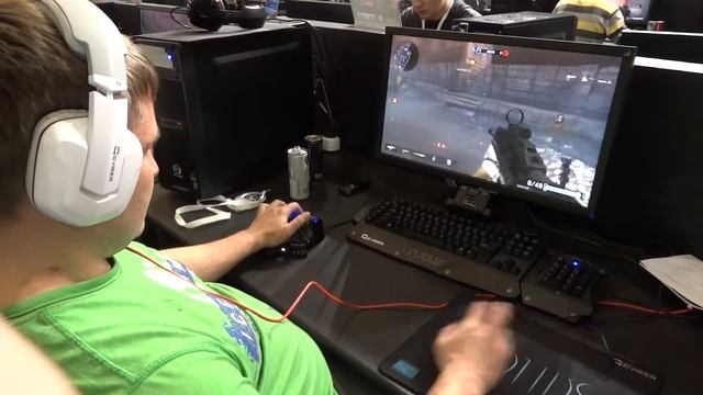 Warface Игромир 2013 Турнир : МидНайт - НашаРаша смотреть онлайн