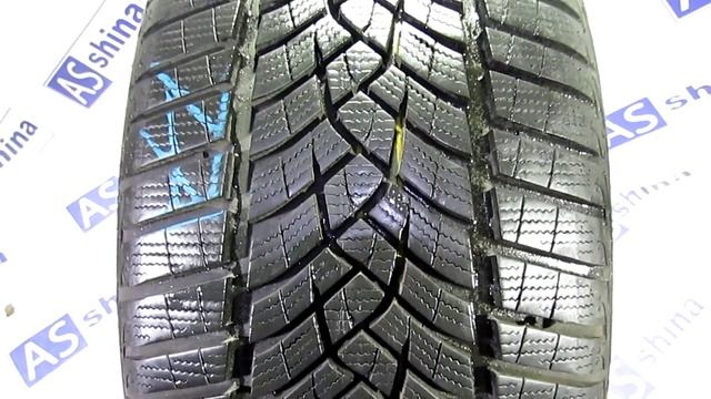 Шины бу 235 40 R18 Goodyear Ultra Grip Performance Gen-1 - 0015603FAL1VID смотреть онлайн