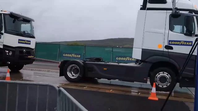 Noile anvelope Goodyear KMAX GEN-2 смотреть онлайн