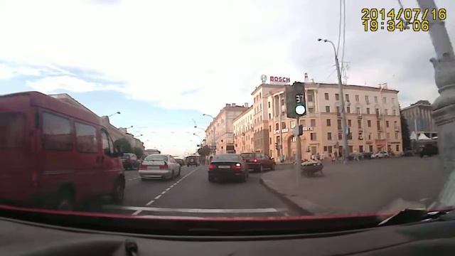 возле площади победы смотреть онлайн