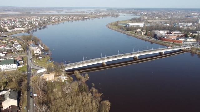 Spring FLOODING in Daugavpils, Latvia | Drone aerial view смотреть онлайн