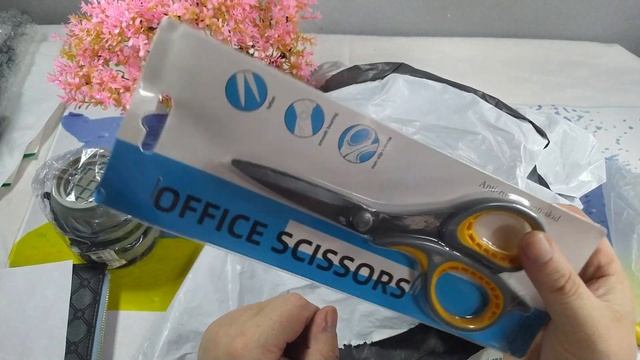 розпакування посилок з AliExpress  №19/2024 пневматичний вантуз , товари з розділу все від 2 доларі