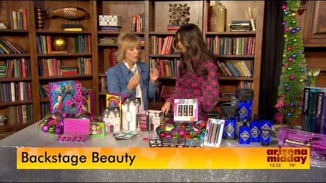 Ulta Beauty 2015 Holiday Beauty Gifts смотреть онлайн