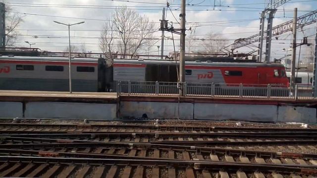 Сплотка электровозов ВЛ10 Ленинградский вокзал смотреть онлайн