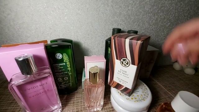Новые заказы Ив Роше . Еще +5 ароматов😄 смотреть онлайн