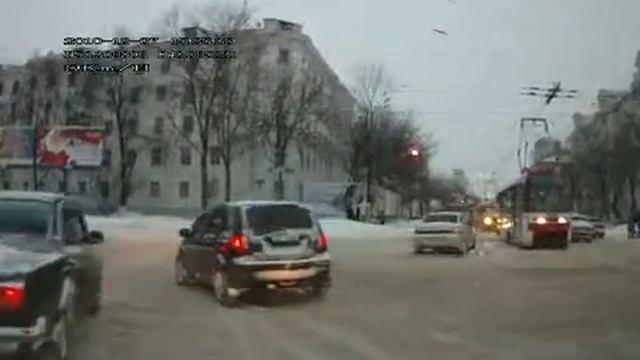 9810 автомобильный видеорегистратор каркам q3 mov смотреть онлайн