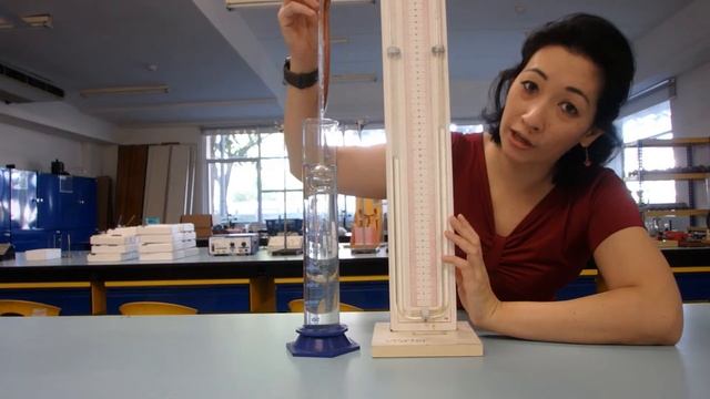 U-tube Manometer in the school laboratory [PHYSICS ROX ~ MS HOO SHOWS] смотреть онлайн