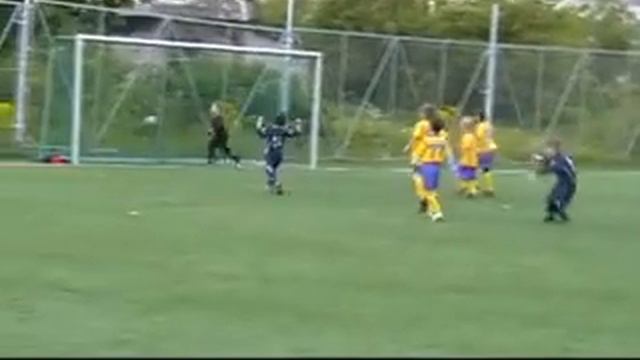 Igra FC Ajax-TJK Legion 06.06.2010.00.avi смотреть онлайн