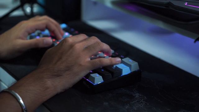 RK61 Typing Sound l Lubed Red Switch l TH смотреть онлайн