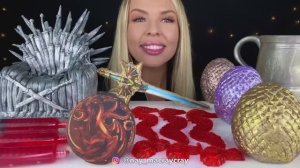ASMR ДОМ ДРАКОНА СЪЕДОБНЫЕ КРОВАВЫЕ КОНФЕТЫ, ДЕЙНЕРИС ДРАКОНЬИ ЯЙЦА, ИГРА ПРЕСТОЛОВ ТОРТ MUKBANG