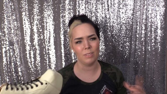 GLOW IN THE DARK LITAS! Jeffery Campbell Shoe Unboxing! смотреть онлайн