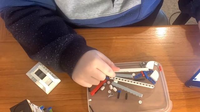 LEGO Star Wars R2-D2 75308 | Bag 2 смотреть онлайн