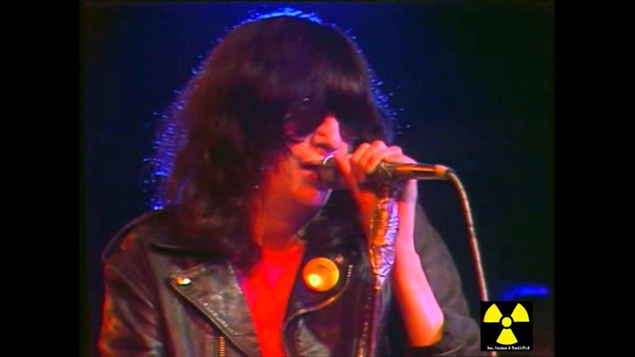 The Ramones Live @ Théatre De L'Empire 1980